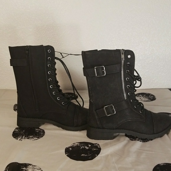 Shoes - New women's lace up zip up boots size 6/7